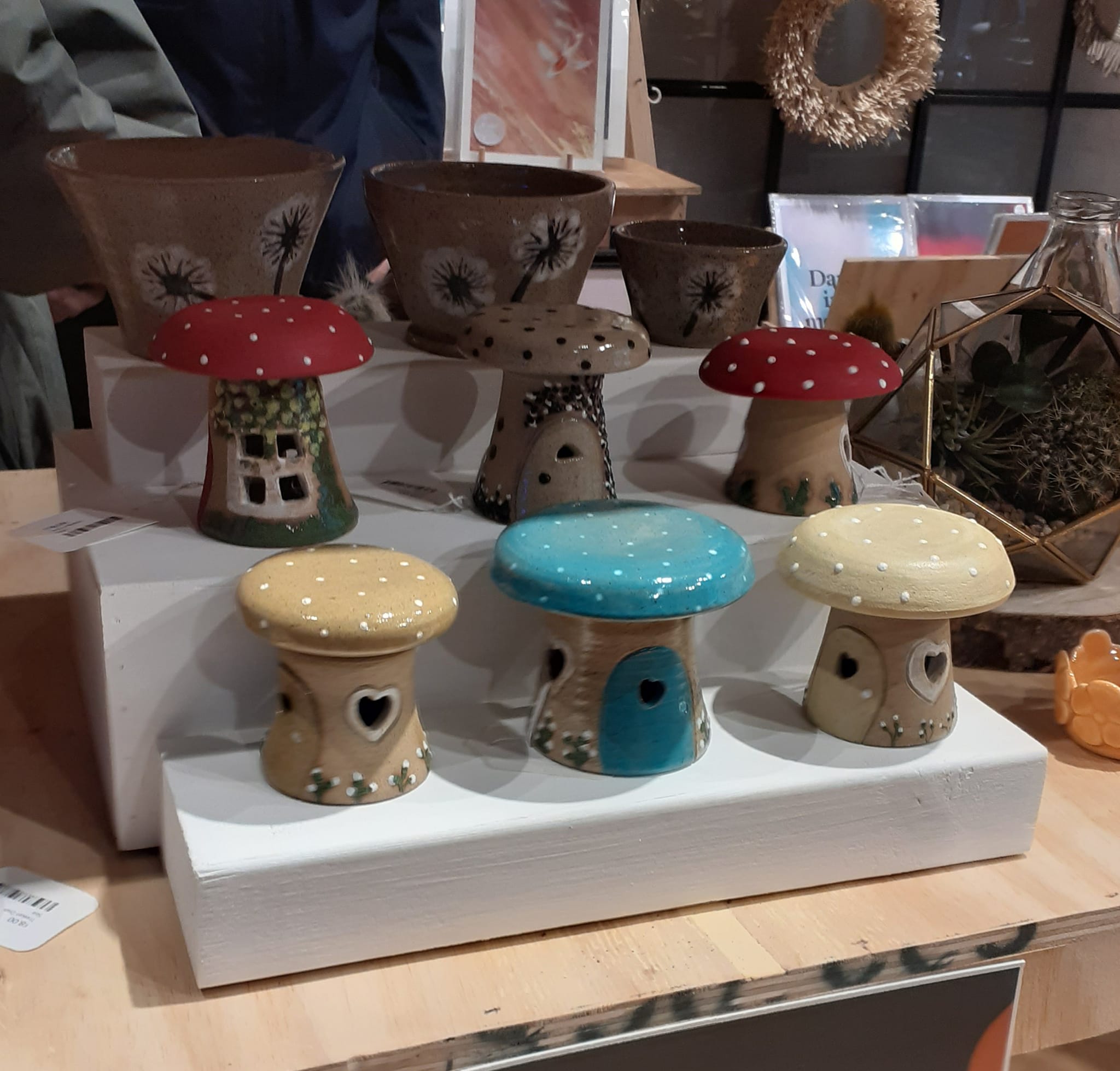 DaisyM Ceramics