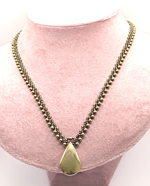 18 inch Antique Gold Netted Necklace